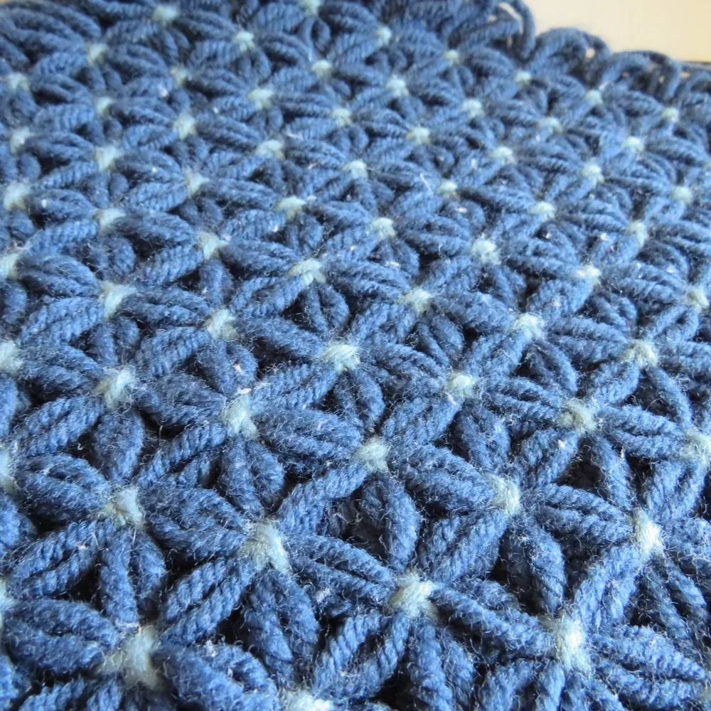 YARN TRIVET & 2 COASTER PLACE Vintage Yarn 1980s (set of 3 total)
